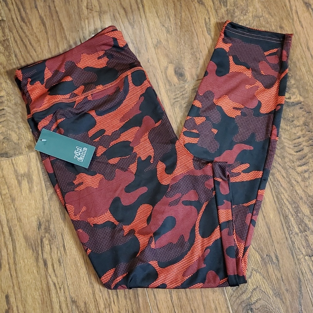 High-Rise, Red Camo Leggings